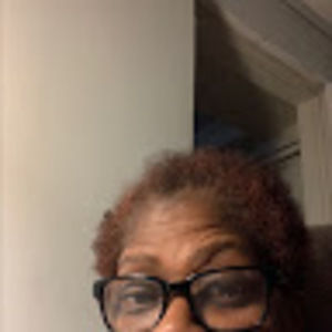 Meet your Posher, Connie